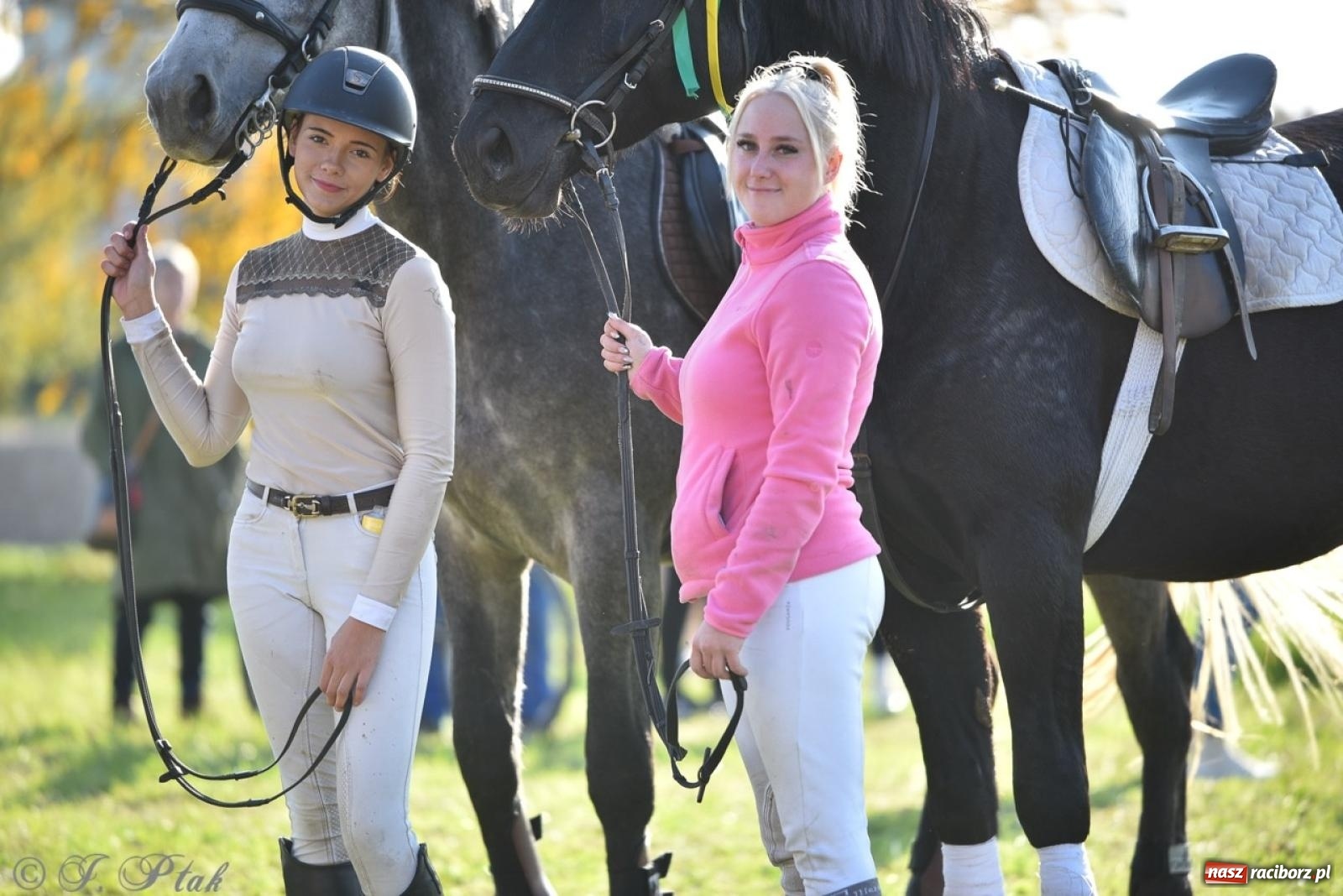 Zdjęcie w galerii na portalu naszraciborz.pl: Hubertus na Huzarskiej na bis – nie tylko tradycja, ale i pomoc dla Amelki [FOTO] wiadomości z regionu