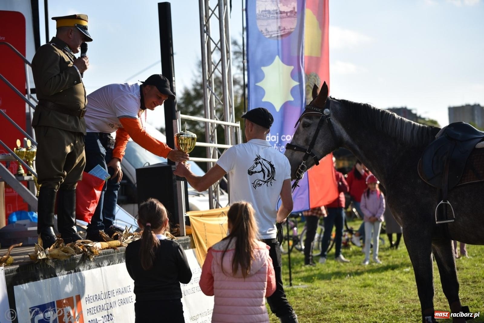 Zdjęcie w galerii na portalu naszraciborz.pl: Hubertus na Huzarskiej na bis – nie tylko tradycja, ale i pomoc dla Amelki [FOTO] wiadomości z regionu