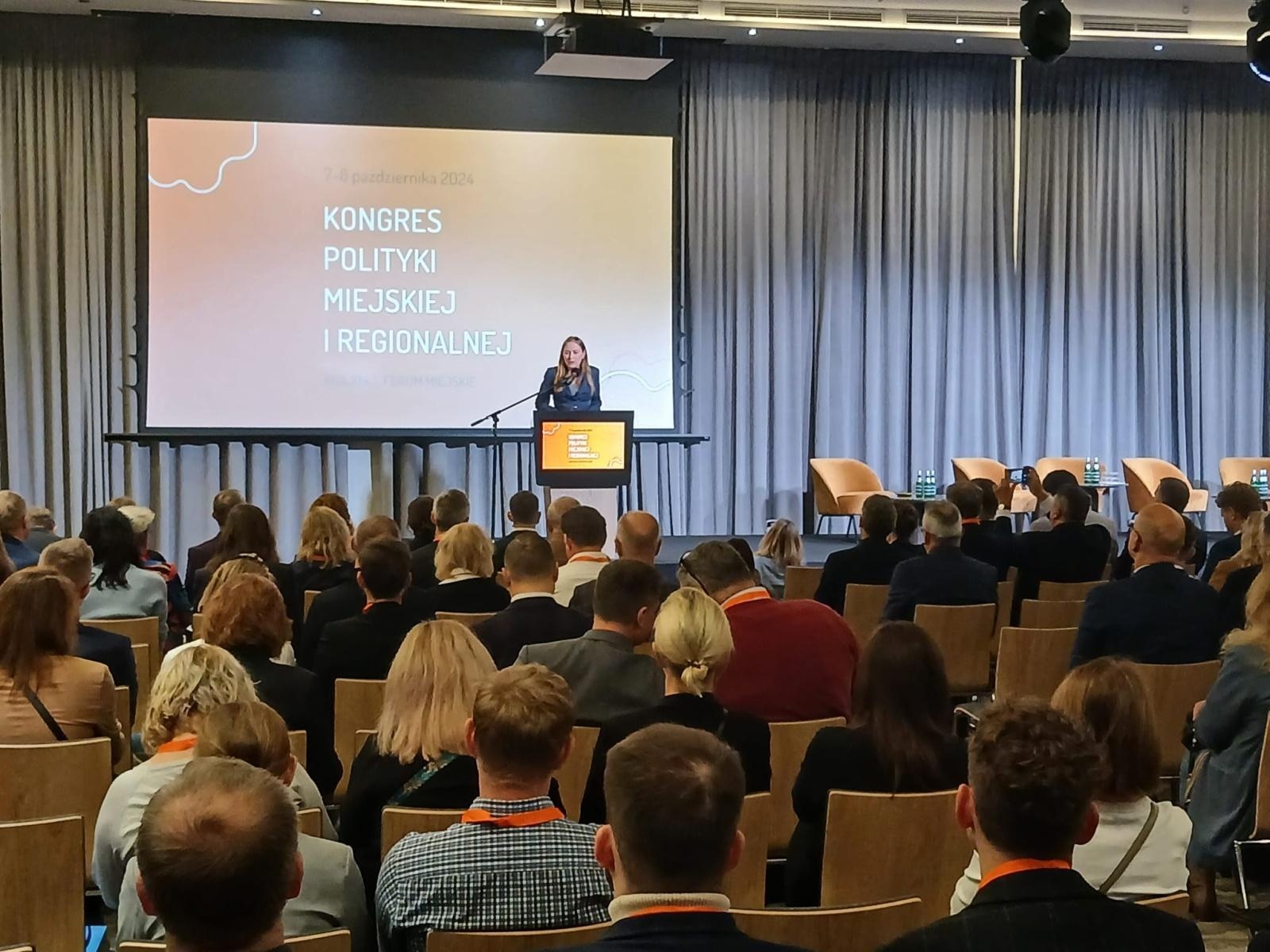 Zdjęcie w galerii na portalu naszraciborz.pl: Tematy bliskie naszemu miastu na IV Kongresie Polityki Miejskiej i Regionalnej wiadomości z regionu