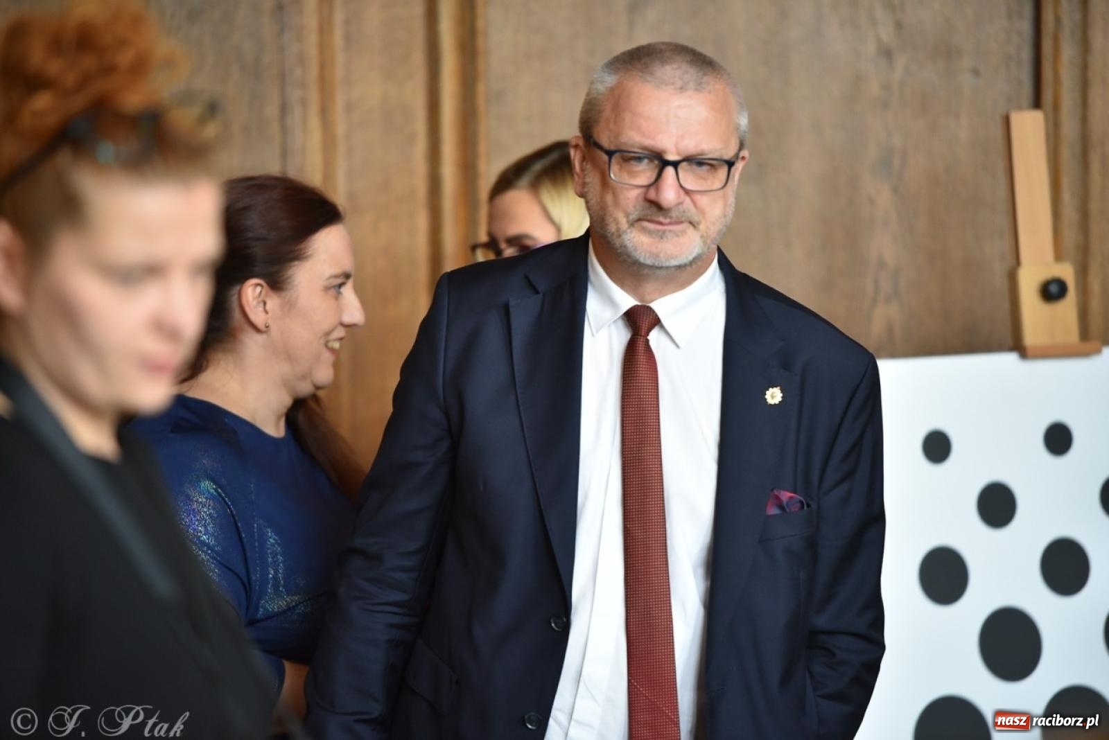 Zdjęcie w galerii na portalu naszraciborz.pl: Powiatowy Dzień Edukacji Narodowej w I LO [FOTO] wiadomości z regionu