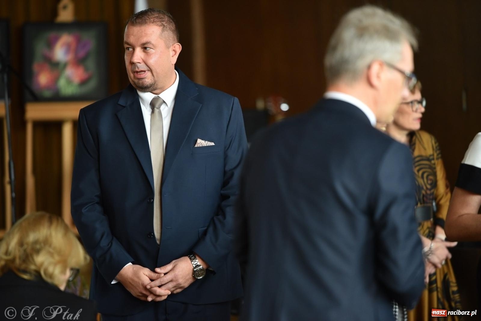 Zdjęcie w galerii na portalu naszraciborz.pl: Powiatowy Dzień Edukacji Narodowej w I LO [FOTO] wiadomości z regionu