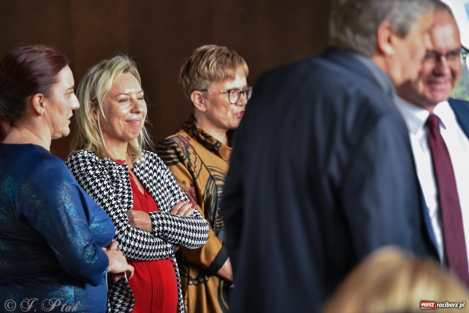 Zdjęcie w galerii na portalu naszraciborz.pl: Powiatowy Dzień Edukacji Narodowej w I LO [FOTO] wiadomości z regionu