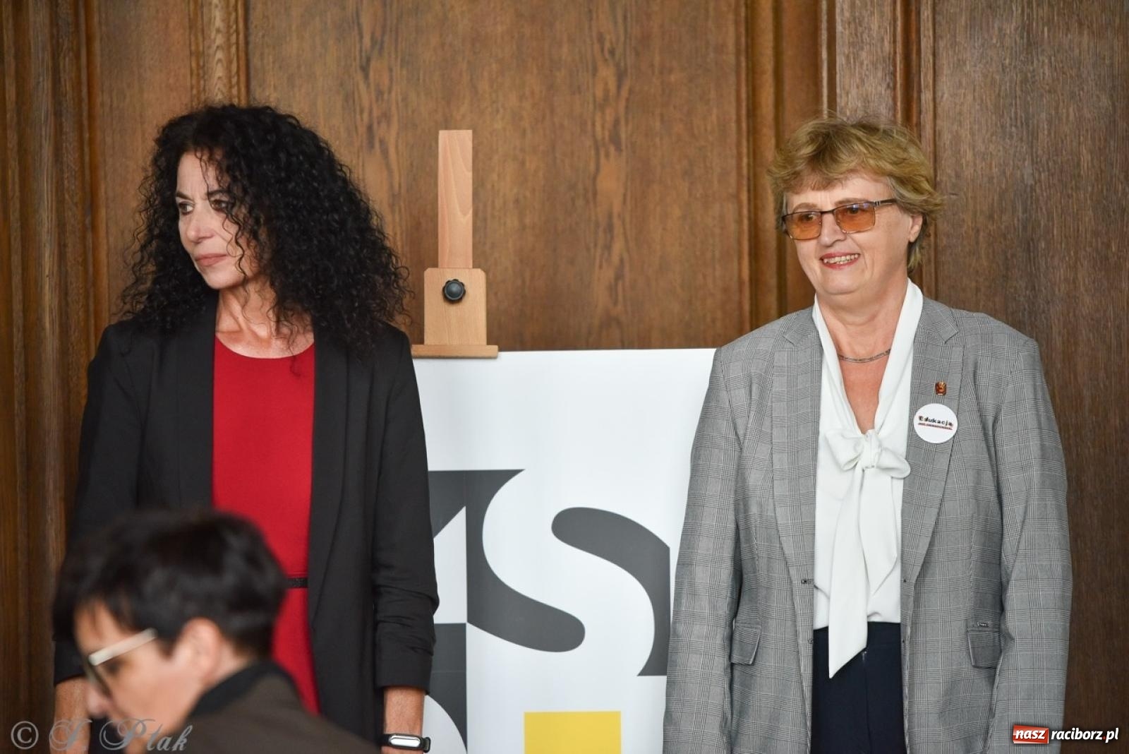 Zdjęcie w galerii na portalu naszraciborz.pl: Powiatowy Dzień Edukacji Narodowej w I LO [FOTO] wiadomości z regionu