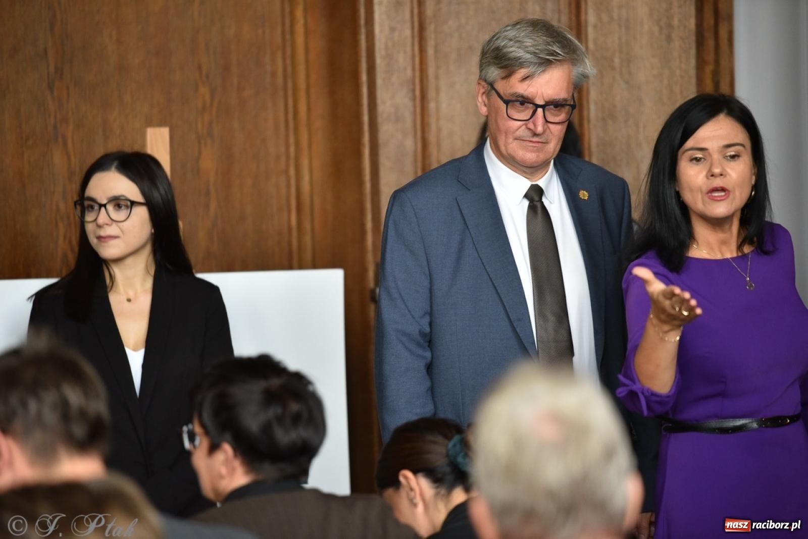 Zdjęcie w galerii na portalu naszraciborz.pl: Powiatowy Dzień Edukacji Narodowej w I LO [FOTO] wiadomości z regionu