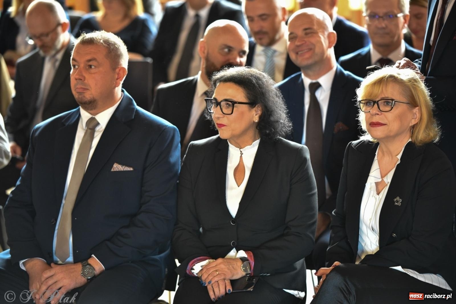 Zdjęcie w galerii na portalu naszraciborz.pl: Powiatowy Dzień Edukacji Narodowej w I LO [FOTO] wiadomości z regionu