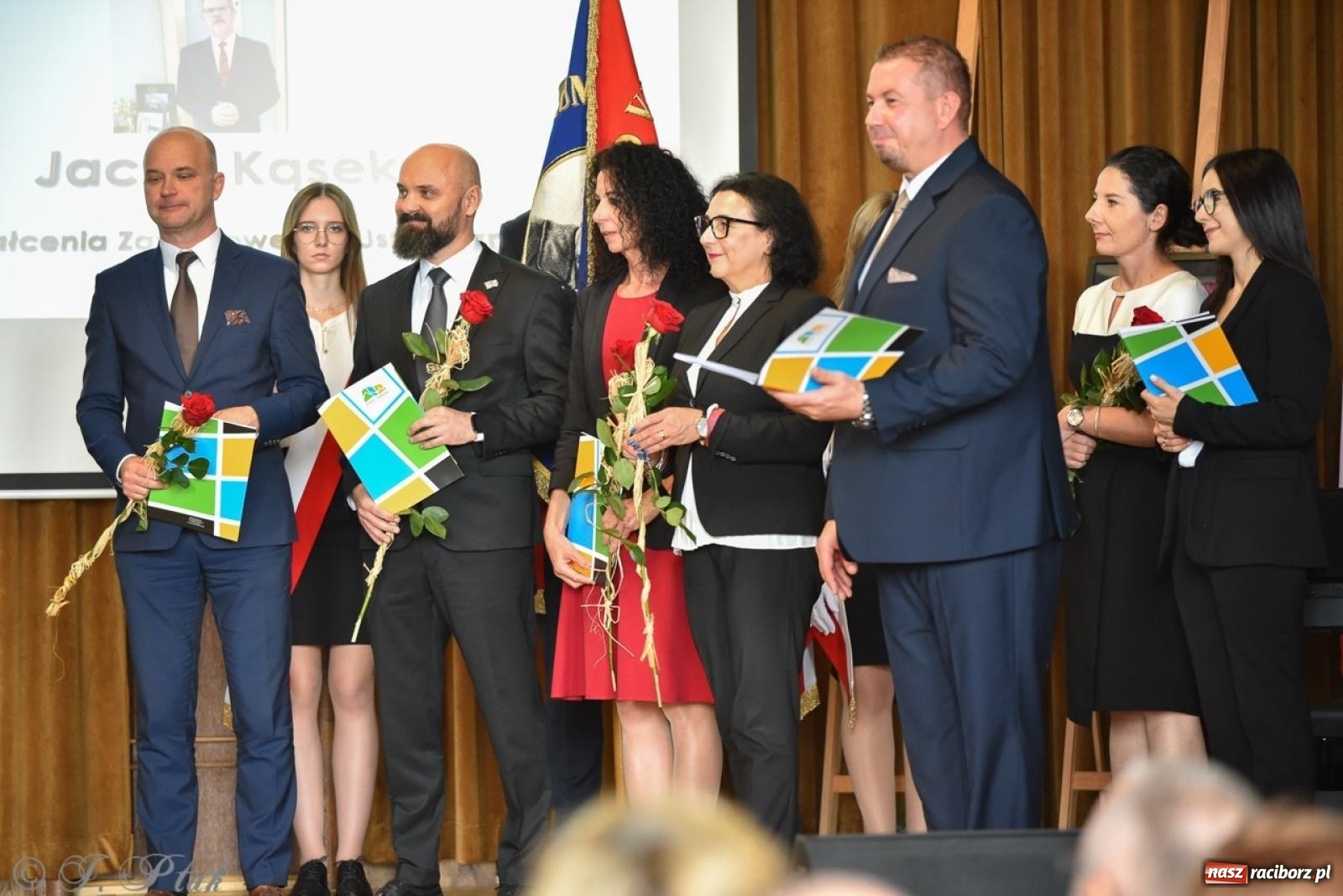 Zdjęcie w galerii na portalu naszraciborz.pl: Powiatowy Dzień Edukacji Narodowej w I LO [FOTO] wiadomości z regionu