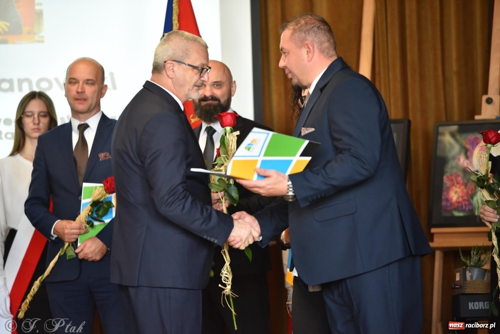 Zdjęcie w galerii na portalu naszraciborz.pl: Powiatowy Dzień Edukacji Narodowej w I LO [FOTO] wiadomości z regionu