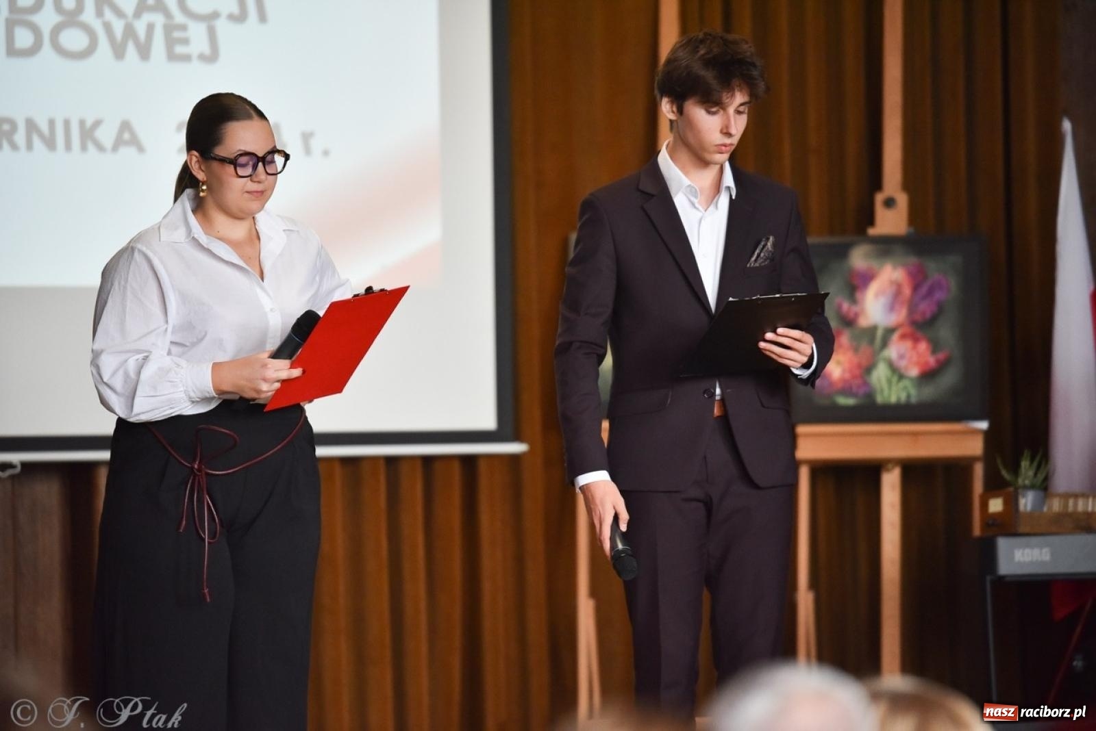 Zdjęcie w galerii na portalu naszraciborz.pl: Powiatowy Dzień Edukacji Narodowej w I LO [FOTO] wiadomości z regionu