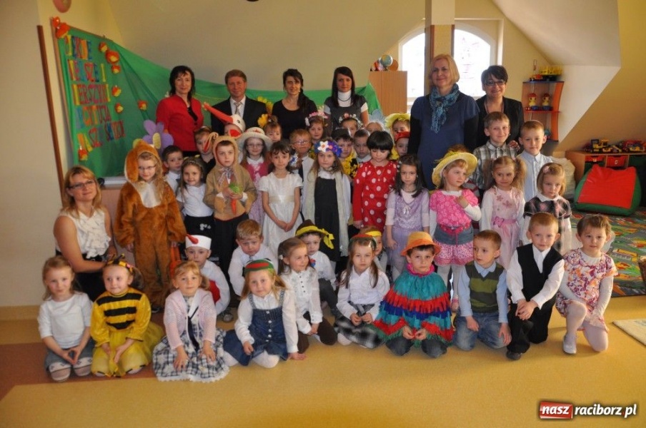 Zdjęcie w galerii na portalu naszraciborz.pl: Wierszami wiosnę witali wiadomości z regionu