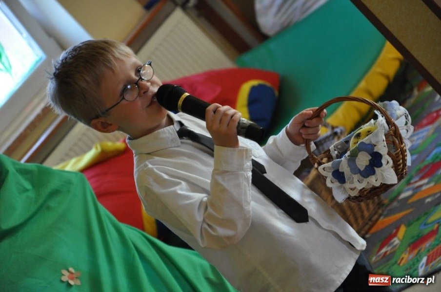 Zdjęcie w galerii na portalu naszraciborz.pl: Wierszami wiosnę witali wiadomości z regionu