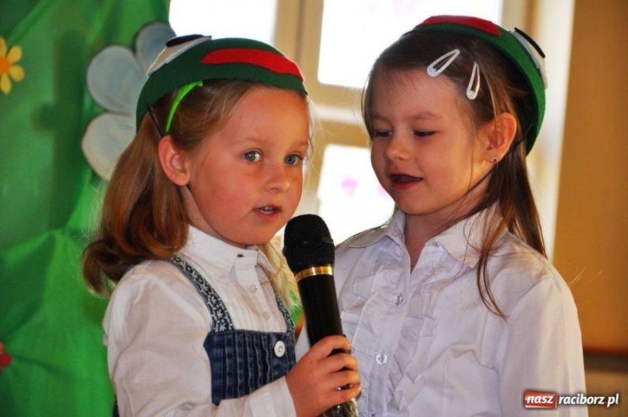 Zdjęcie w galerii na portalu naszraciborz.pl: Wierszami wiosnę witali wiadomości z regionu