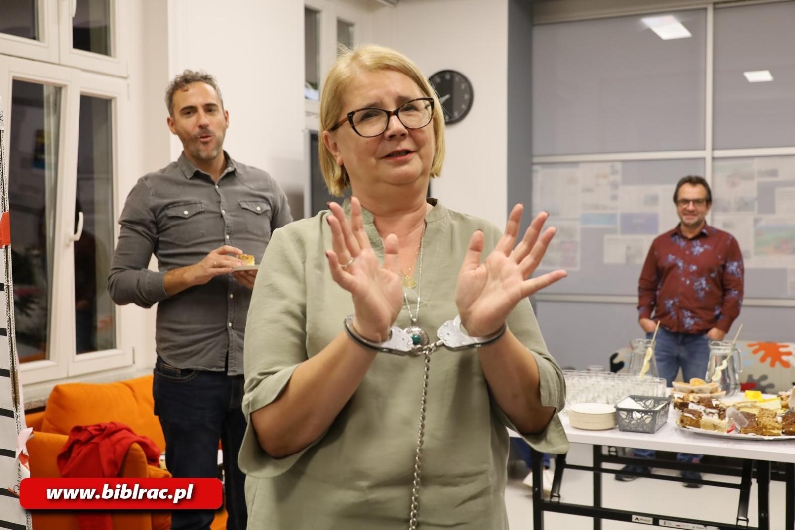 Zdjęcie w galerii na portalu naszraciborz.pl: NOC BIBLIOTEK: kryminalny Racibórz, Agatha Christie i Jędrzej Pasierski wiadomości z regionu