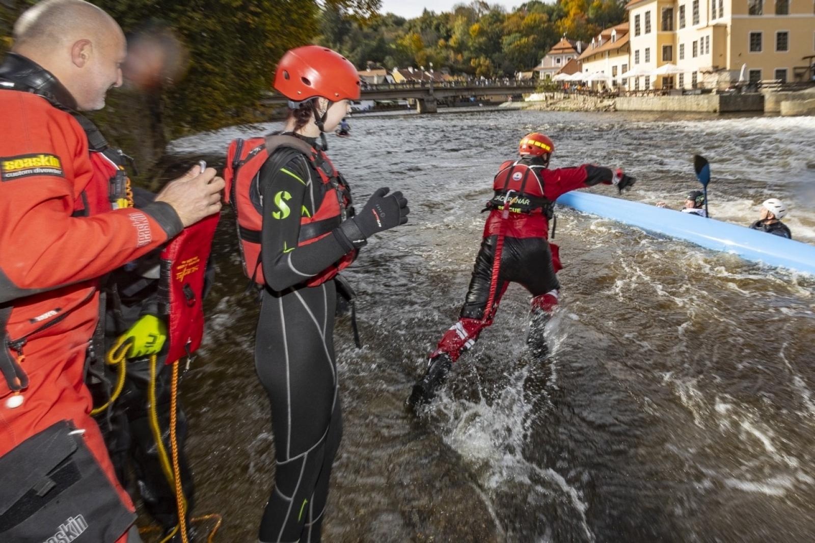 Zdjęcie w galerii na portalu naszraciborz.pl: Za nami wyjątkowy Krumlovsky Vodacky Maraton – wodniackie Tour de France wiadomości z regionu