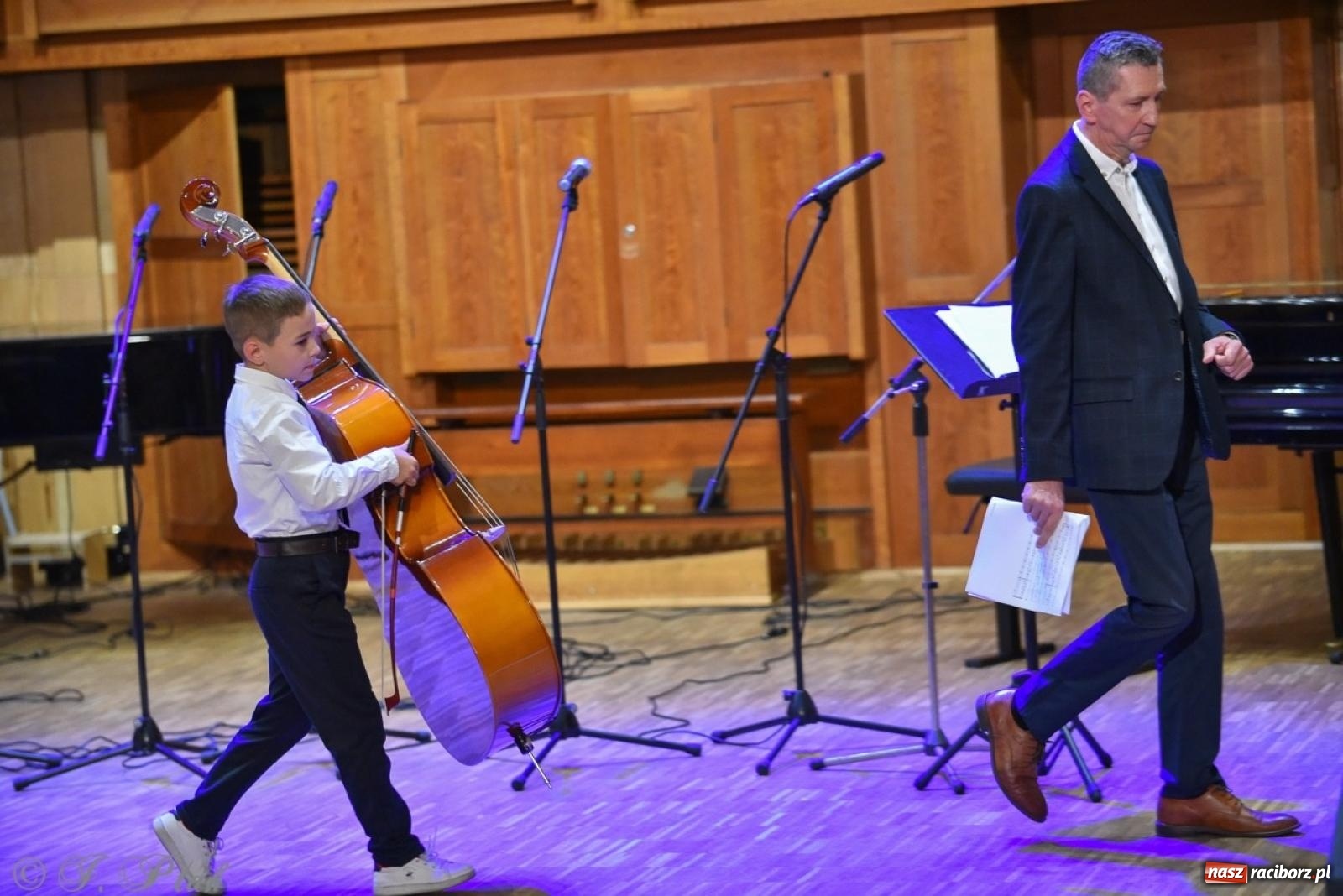 Zdjęcie w galerii na portalu naszraciborz.pl: PSM. Koncert i nagrody z okazji Dnia Edukacji Narodowej w Raciborzu wiadomości z regionu