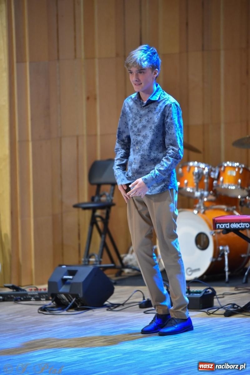 Zdjęcie w galerii na portalu naszraciborz.pl: PSM. Koncert i nagrody z okazji Dnia Edukacji Narodowej w Raciborzu wiadomości z regionu