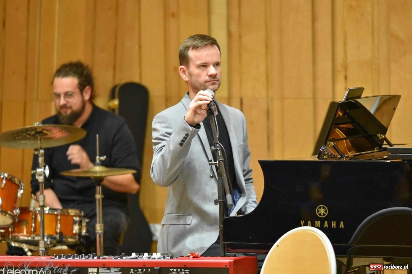 Zdjęcie w galerii na portalu naszraciborz.pl: PSM. Koncert i nagrody z okazji Dnia Edukacji Narodowej w Raciborzu wiadomości z regionu