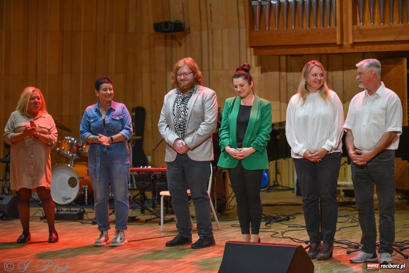 Zdjęcie w galerii na portalu naszraciborz.pl: PSM. Koncert i nagrody z okazji Dnia Edukacji Narodowej w Raciborzu wiadomości z regionu