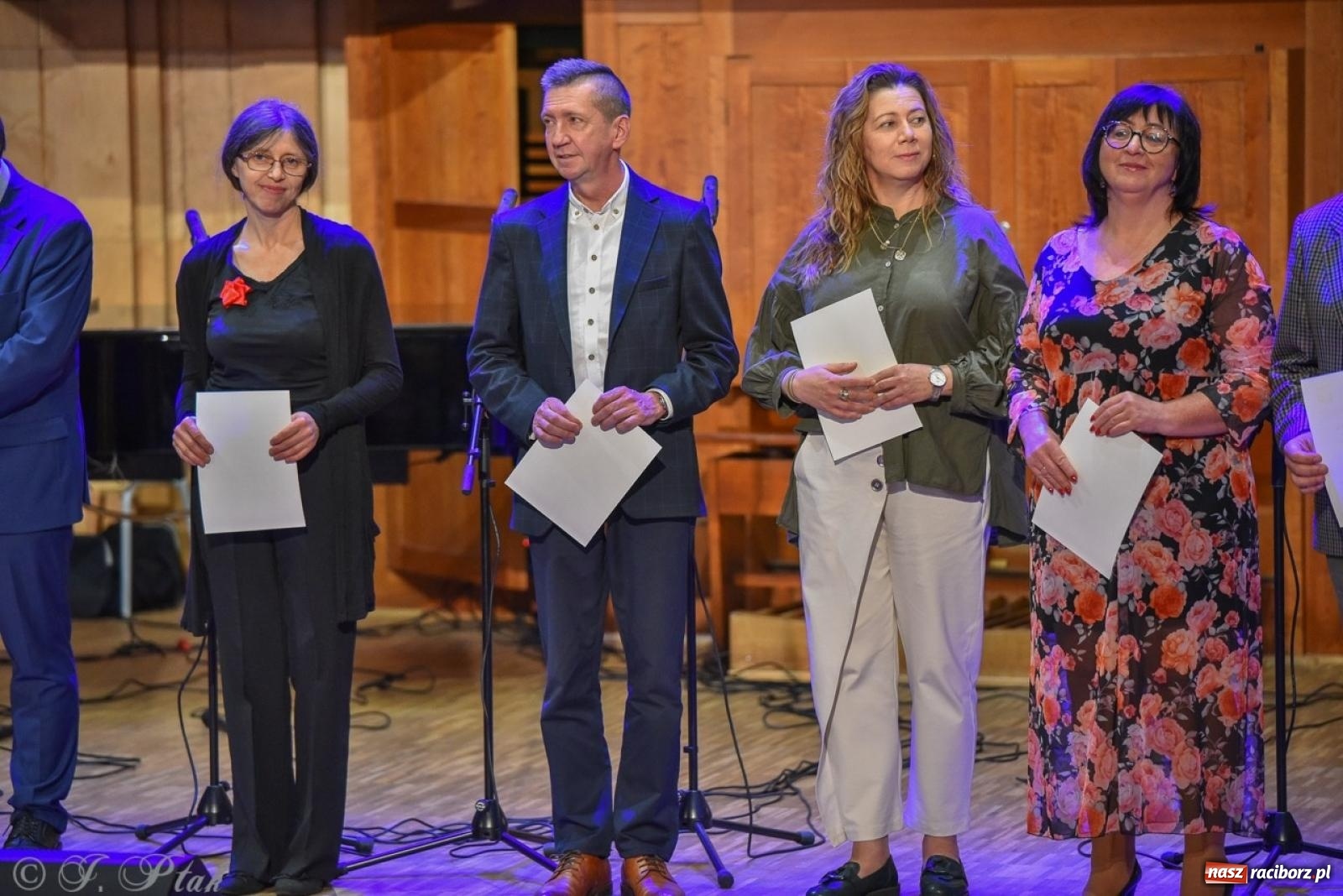 Zdjęcie w galerii na portalu naszraciborz.pl: PSM. Koncert i nagrody z okazji Dnia Edukacji Narodowej w Raciborzu wiadomości z regionu