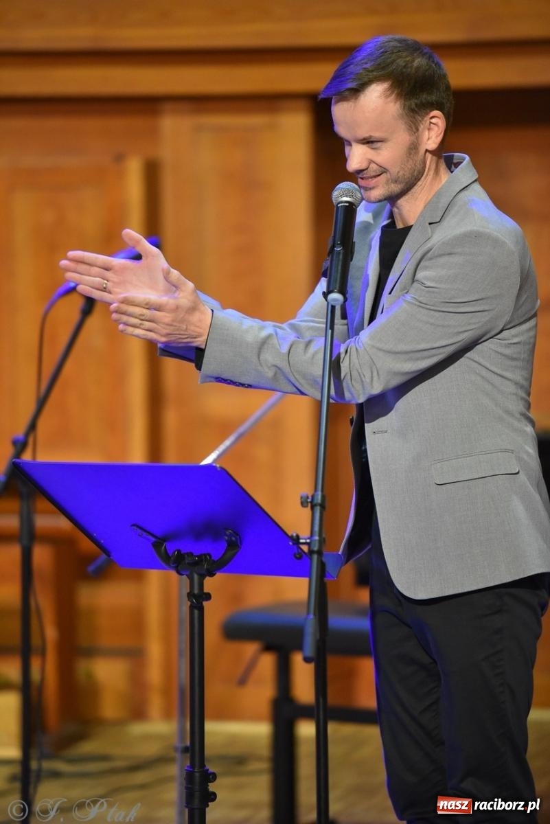 Zdjęcie w galerii na portalu naszraciborz.pl: PSM. Koncert i nagrody z okazji Dnia Edukacji Narodowej w Raciborzu wiadomości z regionu