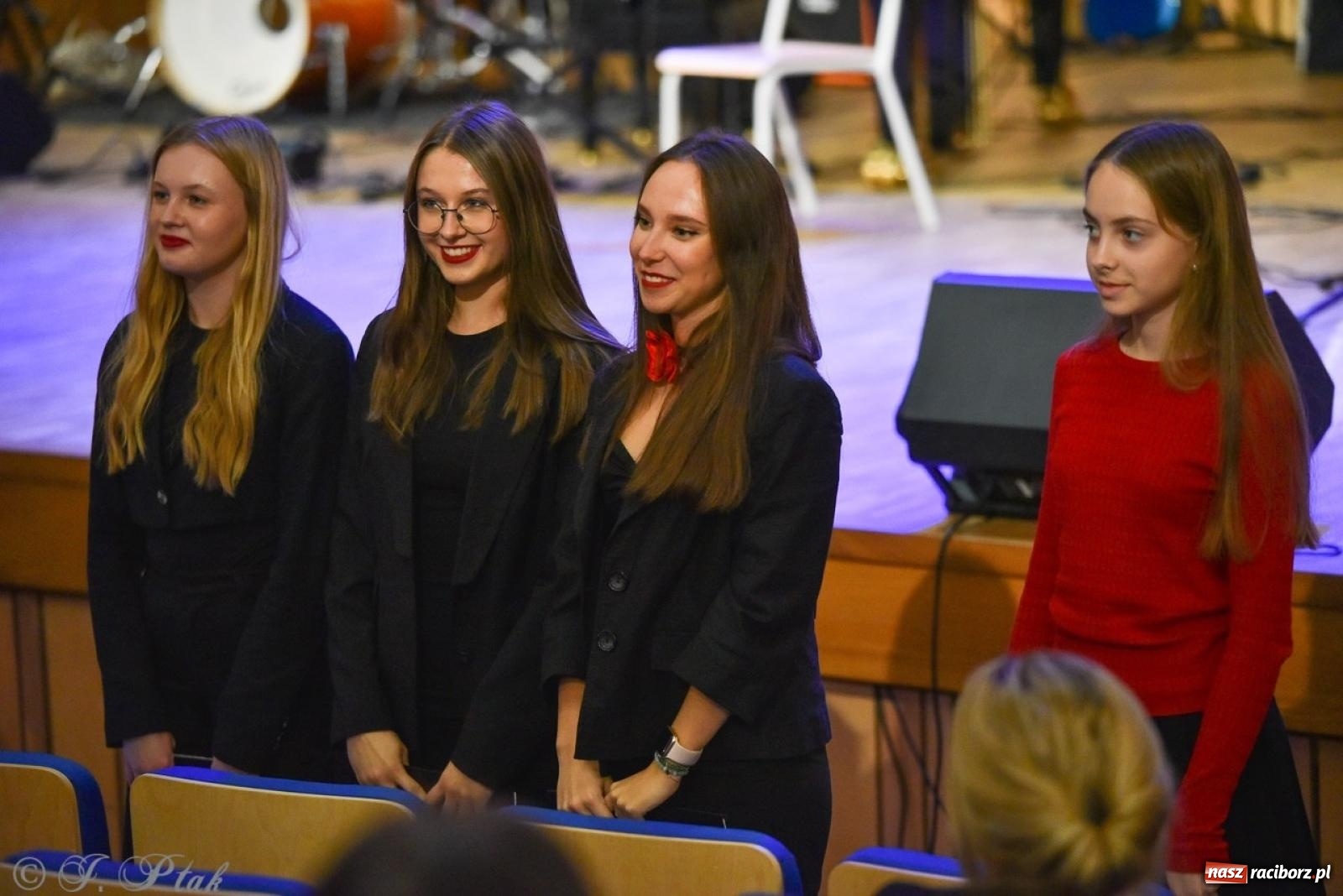 Zdjęcie w galerii na portalu naszraciborz.pl: PSM. Koncert i nagrody z okazji Dnia Edukacji Narodowej w Raciborzu wiadomości z regionu