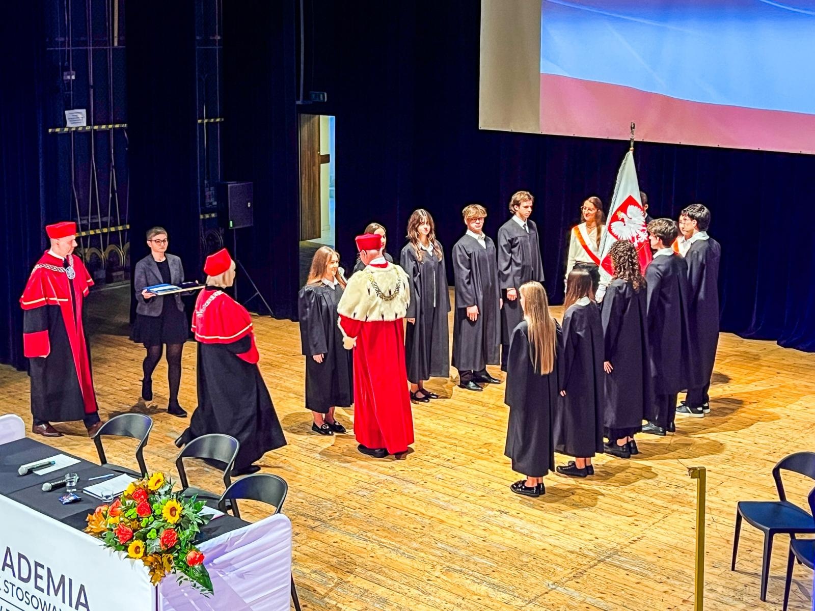 Zdjęcie w galerii na portalu naszraciborz.pl: Raciborska Akademia Nauk Stosowanych zainaugurowała nowy rok akademicki wiadomości z regionu