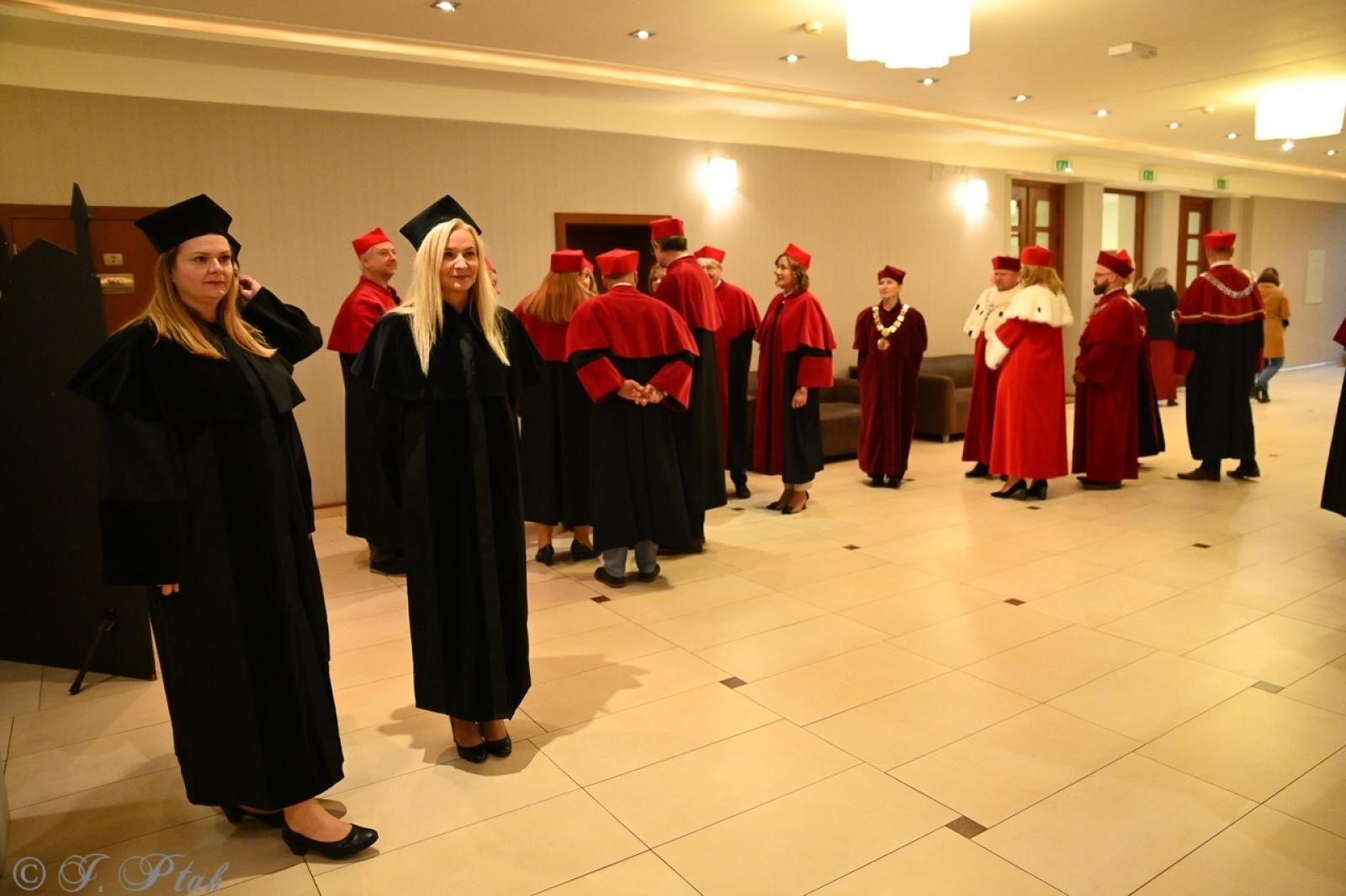 Zdjęcie w galerii na portalu naszraciborz.pl: Raciborska Akademia Nauk Stosowanych zainaugurowała nowy rok akademicki wiadomości z regionu