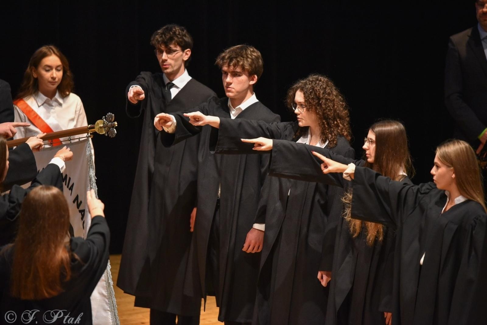 Zdjęcie w galerii na portalu naszraciborz.pl: Raciborska Akademia Nauk Stosowanych zainaugurowała nowy rok akademicki wiadomości z regionu