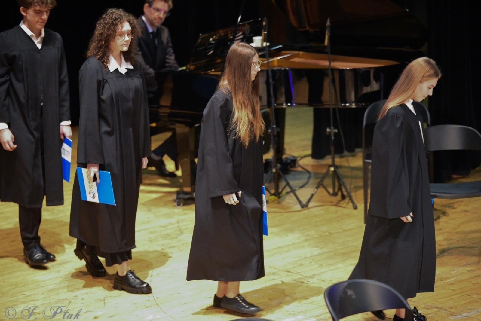 Zdjęcie w galerii na portalu naszraciborz.pl: Raciborska Akademia Nauk Stosowanych zainaugurowała nowy rok akademicki wiadomości z regionu