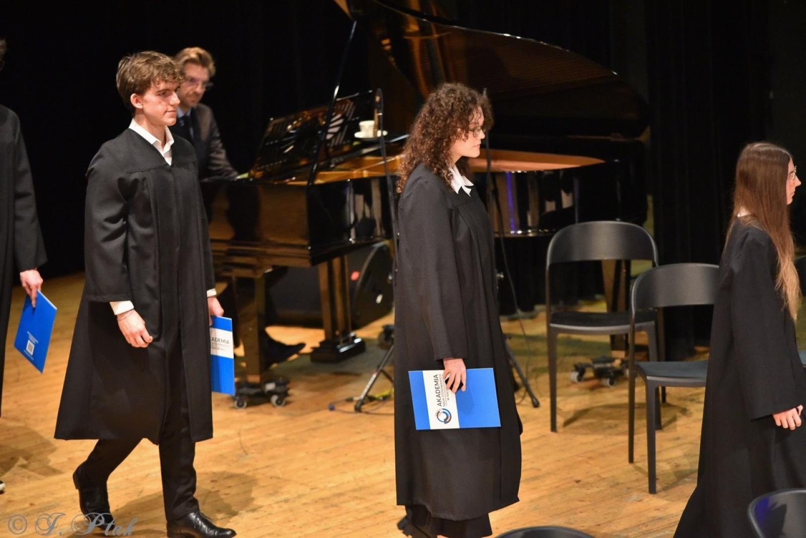 Zdjęcie w galerii na portalu naszraciborz.pl: Raciborska Akademia Nauk Stosowanych zainaugurowała nowy rok akademicki wiadomości z regionu