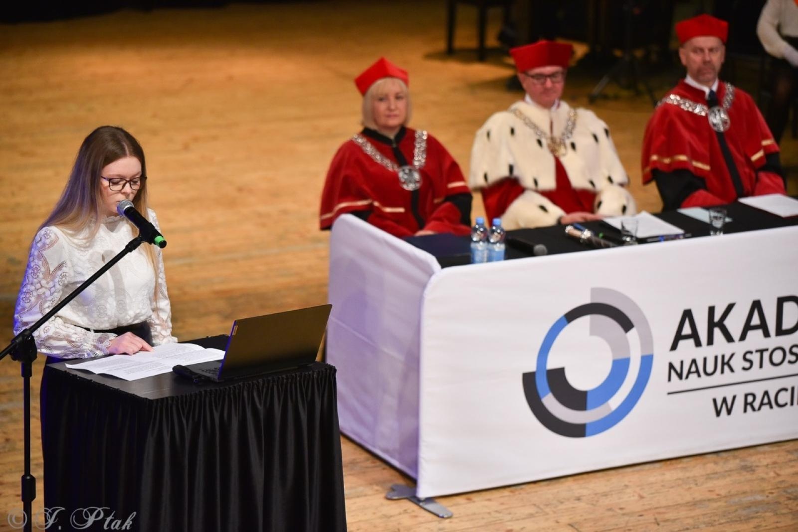 Zdjęcie w galerii na portalu naszraciborz.pl: Raciborska Akademia Nauk Stosowanych zainaugurowała nowy rok akademicki wiadomości z regionu