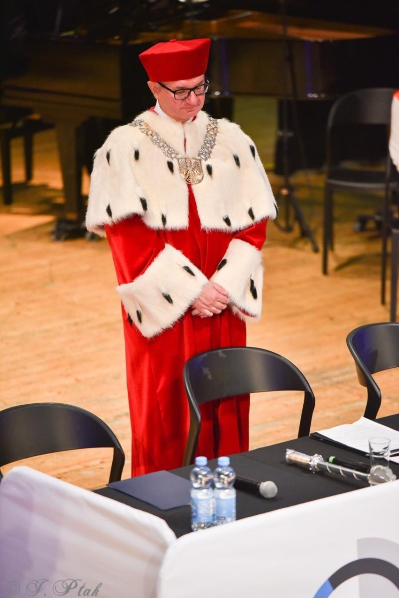 Zdjęcie w galerii na portalu naszraciborz.pl: Raciborska Akademia Nauk Stosowanych zainaugurowała nowy rok akademicki wiadomości z regionu