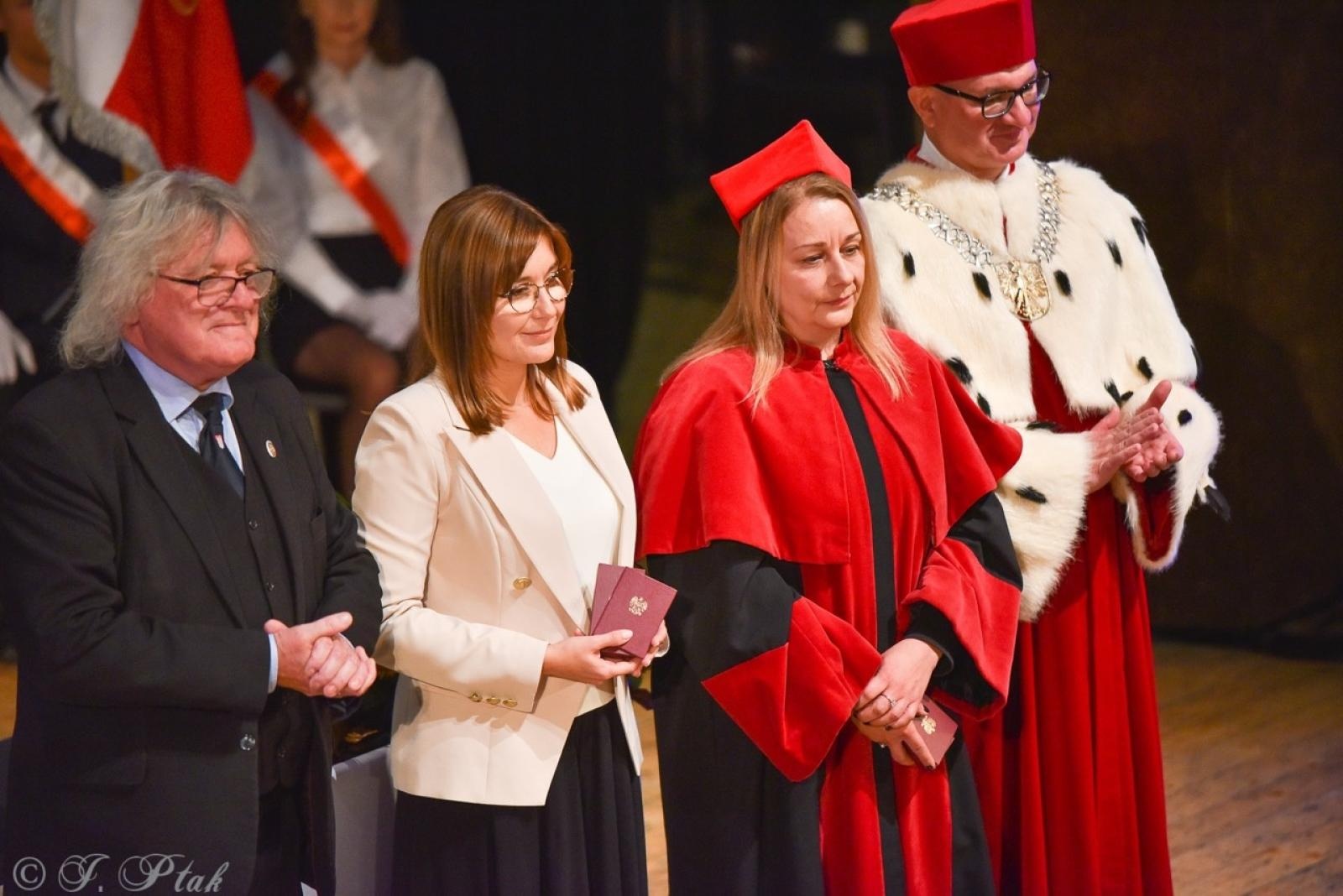 Zdjęcie w galerii na portalu naszraciborz.pl: Raciborska Akademia Nauk Stosowanych zainaugurowała nowy rok akademicki wiadomości z regionu