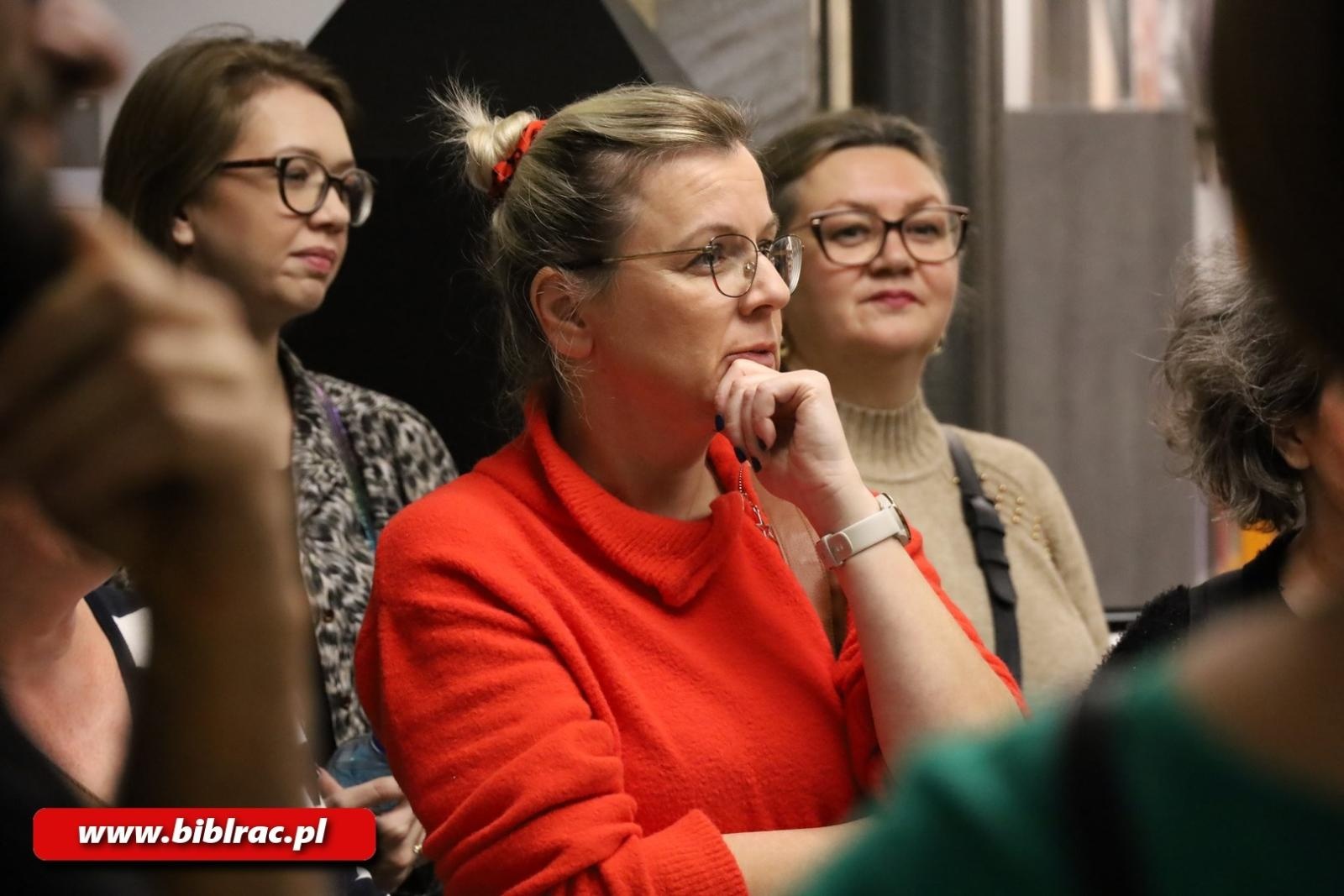 Zdjęcie w galerii na portalu naszraciborz.pl: Tajemniczy Żniwiarz i śledztwo w bibliotece! Noc kryminalnych zagadek w Raciborzu wiadomości z regionu