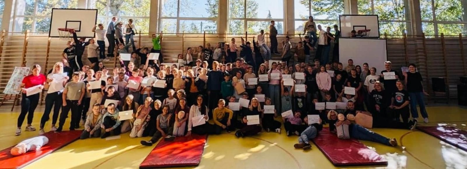 Zdjęcie w galerii na portalu naszraciborz.pl: #UczymyRatować w SP1 wiadomości z regionu