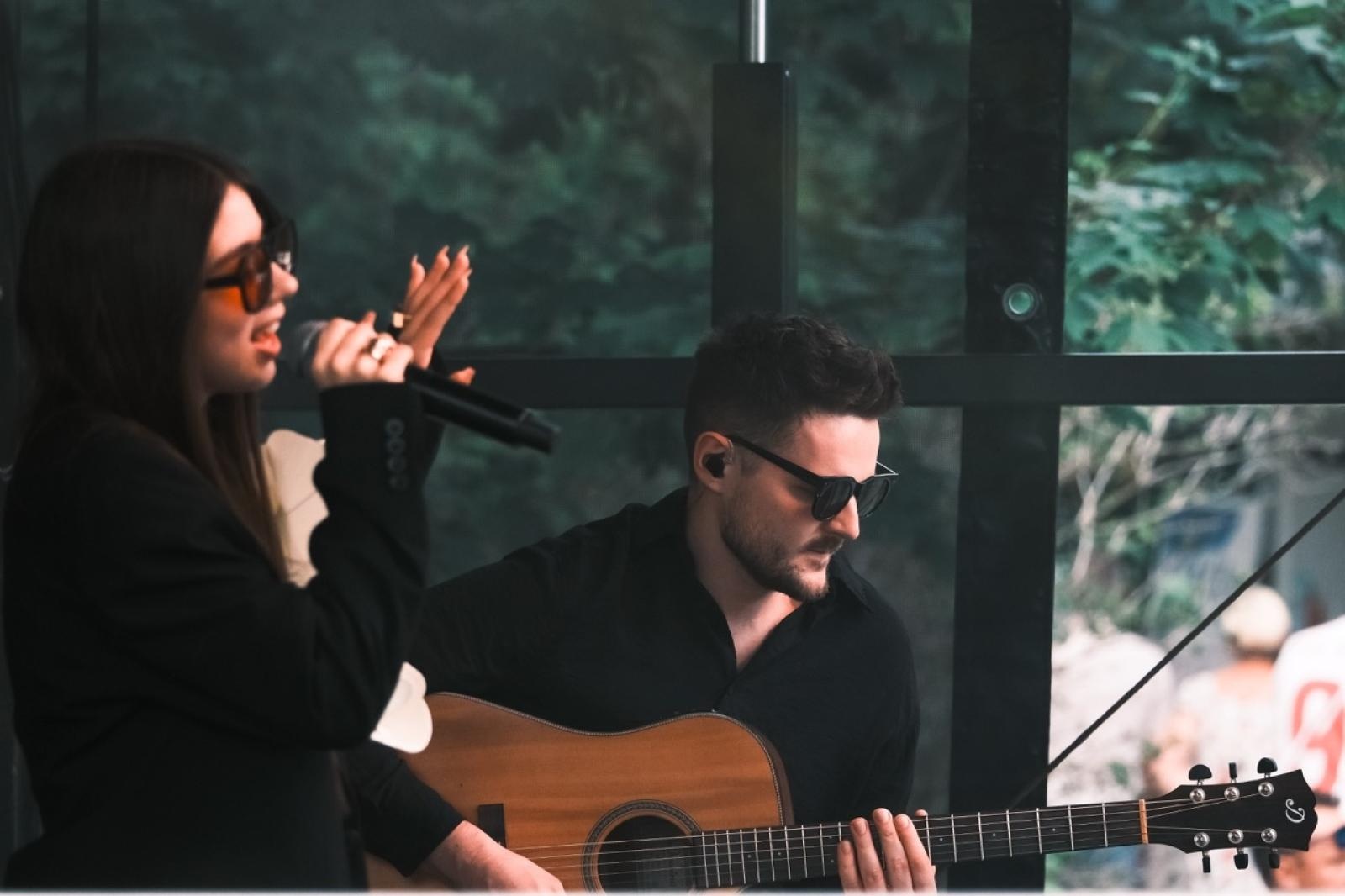 Zdjęcie w galerii na portalu naszraciborz.pl: EMI unplugged. Pierwszy koncert w zamkowej piwnicy wiadomości z regionu