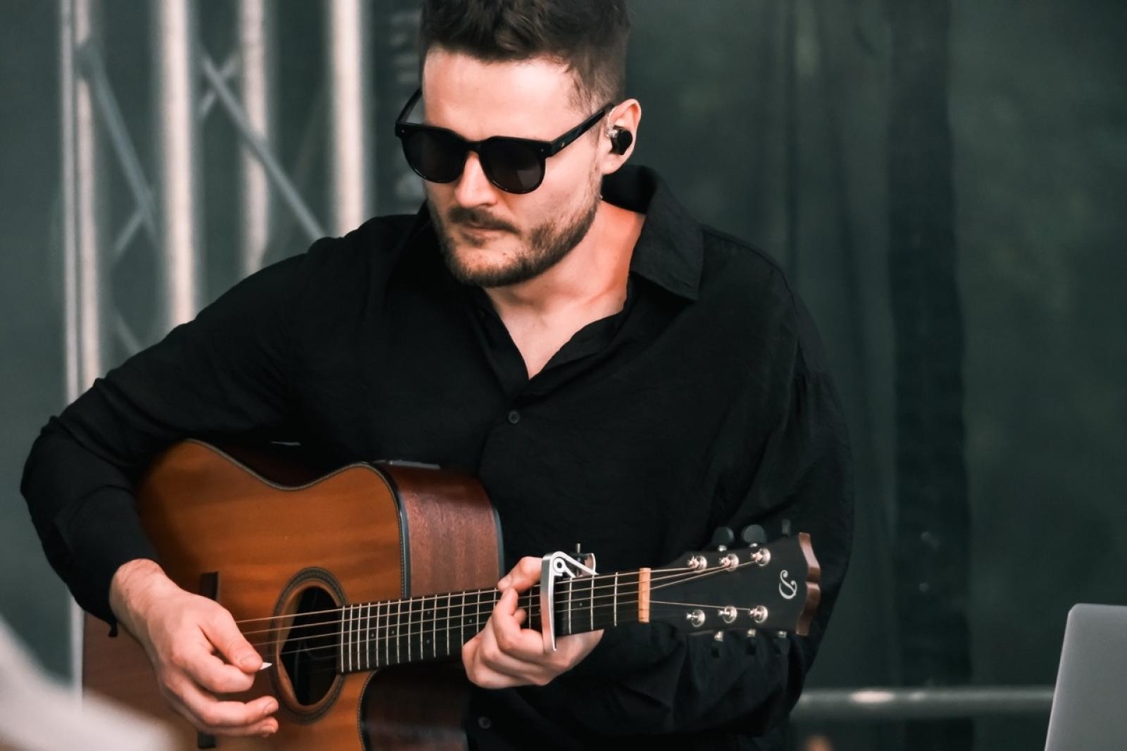 Zdjęcie w galerii na portalu naszraciborz.pl: EMI unplugged. Pierwszy koncert w zamkowej piwnicy wiadomości z regionu