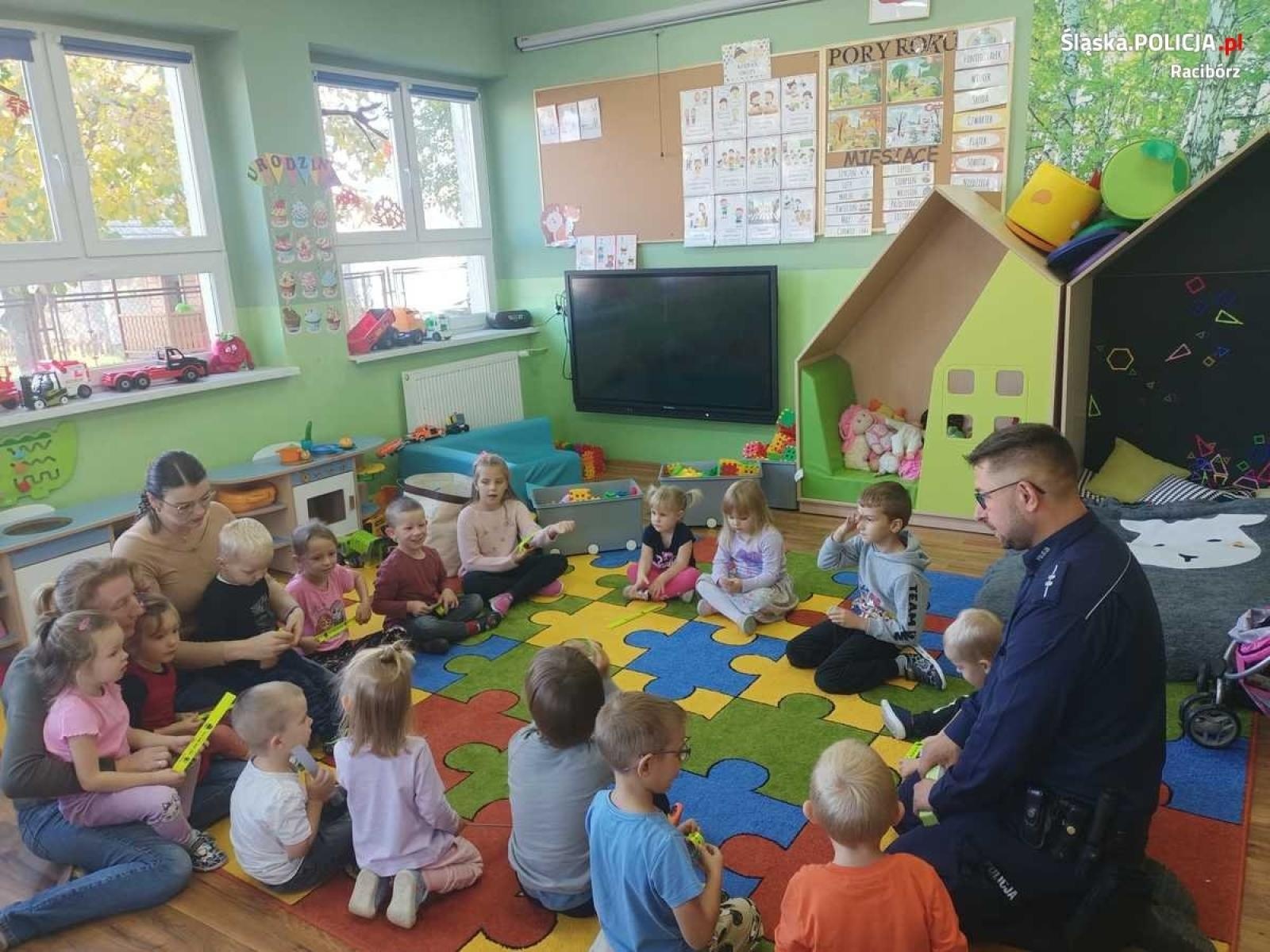 Zdjęcie w galerii na portalu naszraciborz.pl: Bezpieczna droga do szkoły i przedszkola wiadomości z regionu