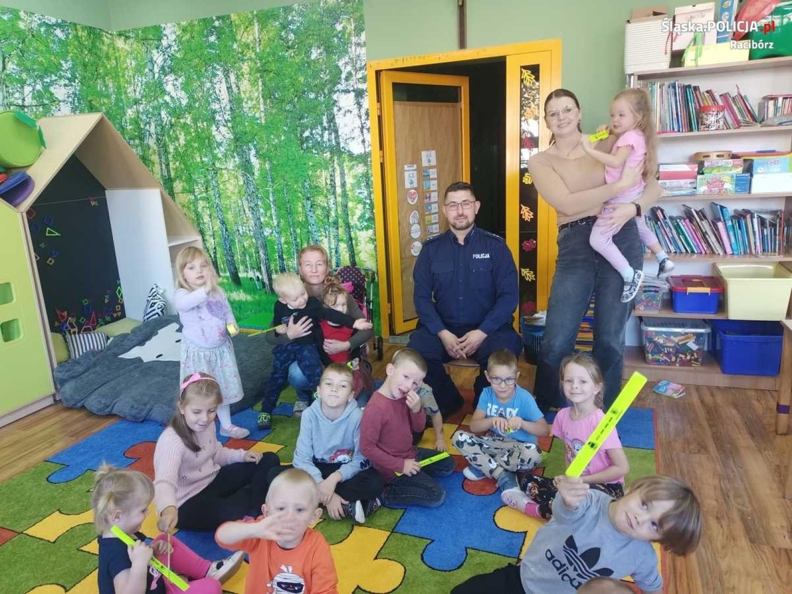 Zdjęcie w galerii na portalu naszraciborz.pl: Bezpieczna droga do szkoły i przedszkola wiadomości z regionu