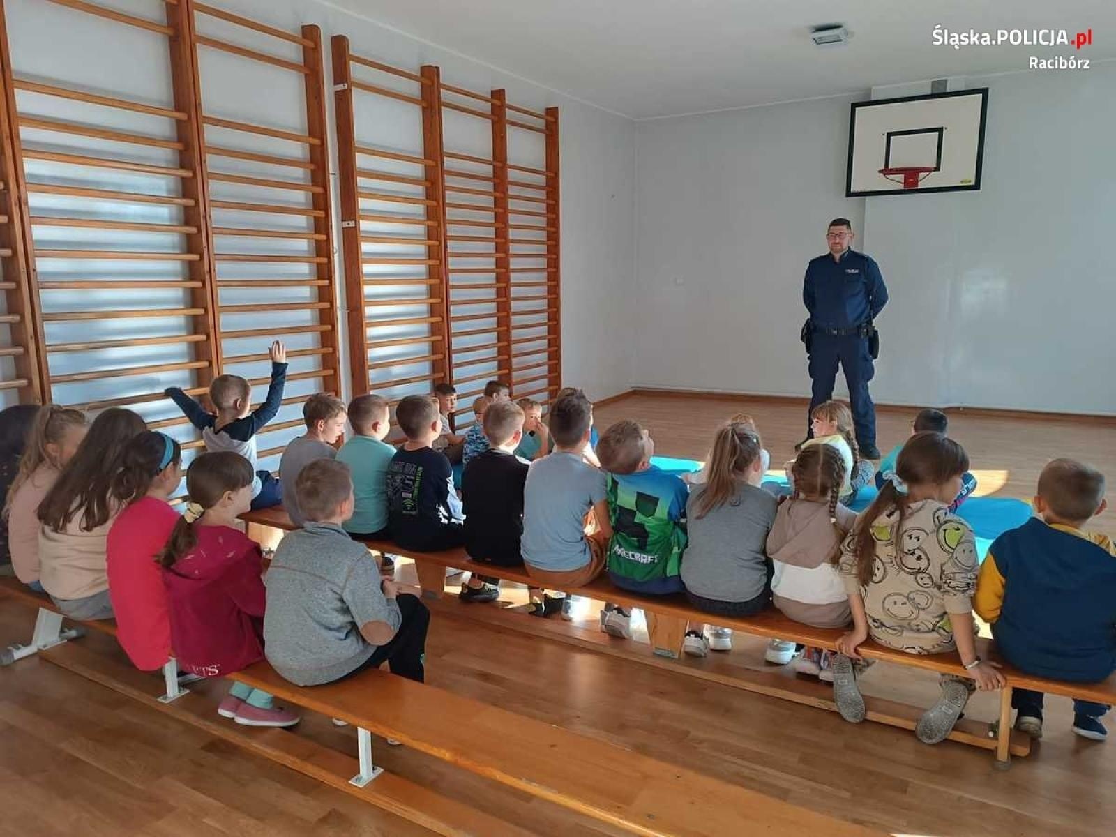 Zdjęcie w galerii na portalu naszraciborz.pl: Bezpieczna droga do szkoły i przedszkola wiadomości z regionu