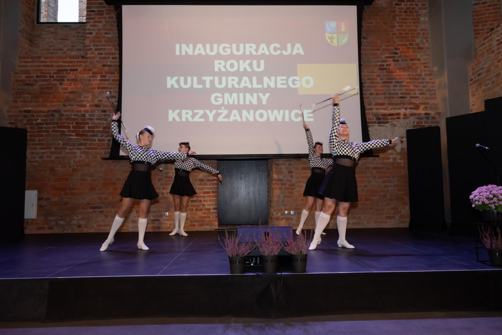 Zdjęcie w galerii na portalu naszraciborz.pl: Inauguracja Roku Kulturalnego Gminy Krzyżanowice. Nagroda dla twórcy pomnika Eichendorffa wiadomości z regionu