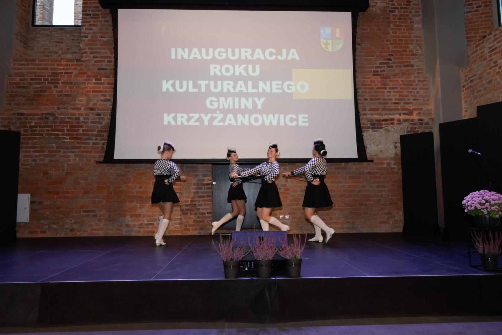 Zdjęcie w galerii na portalu naszraciborz.pl: Inauguracja Roku Kulturalnego Gminy Krzyżanowice. Nagroda dla twórcy pomnika Eichendorffa wiadomości z regionu