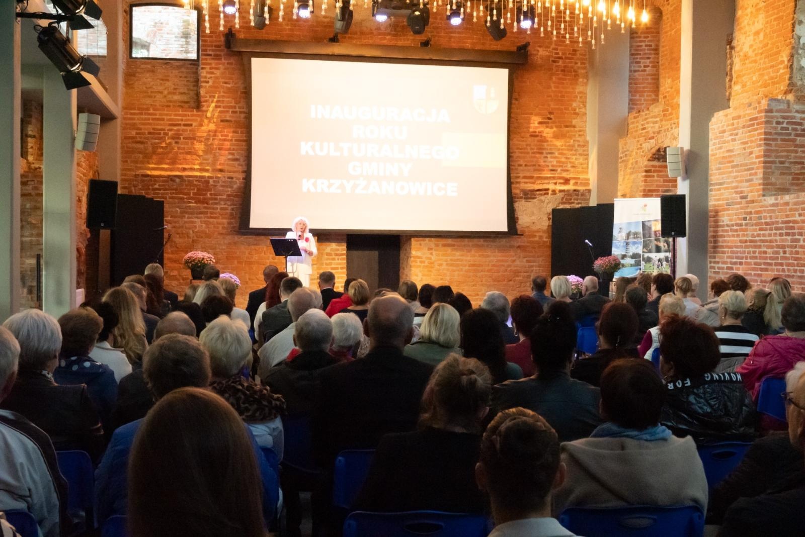 Zdjęcie w galerii na portalu naszraciborz.pl: Inauguracja Roku Kulturalnego Gminy Krzyżanowice. Nagroda dla twórcy pomnika Eichendorffa wiadomości z regionu