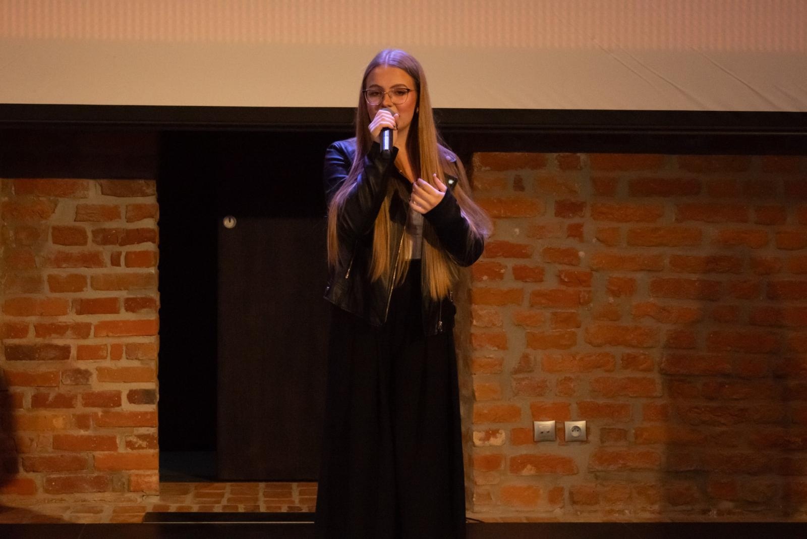 Zdjęcie w galerii na portalu naszraciborz.pl: Inauguracja Roku Kulturalnego Gminy Krzyżanowice. Nagroda dla twórcy pomnika Eichendorffa wiadomości z regionu