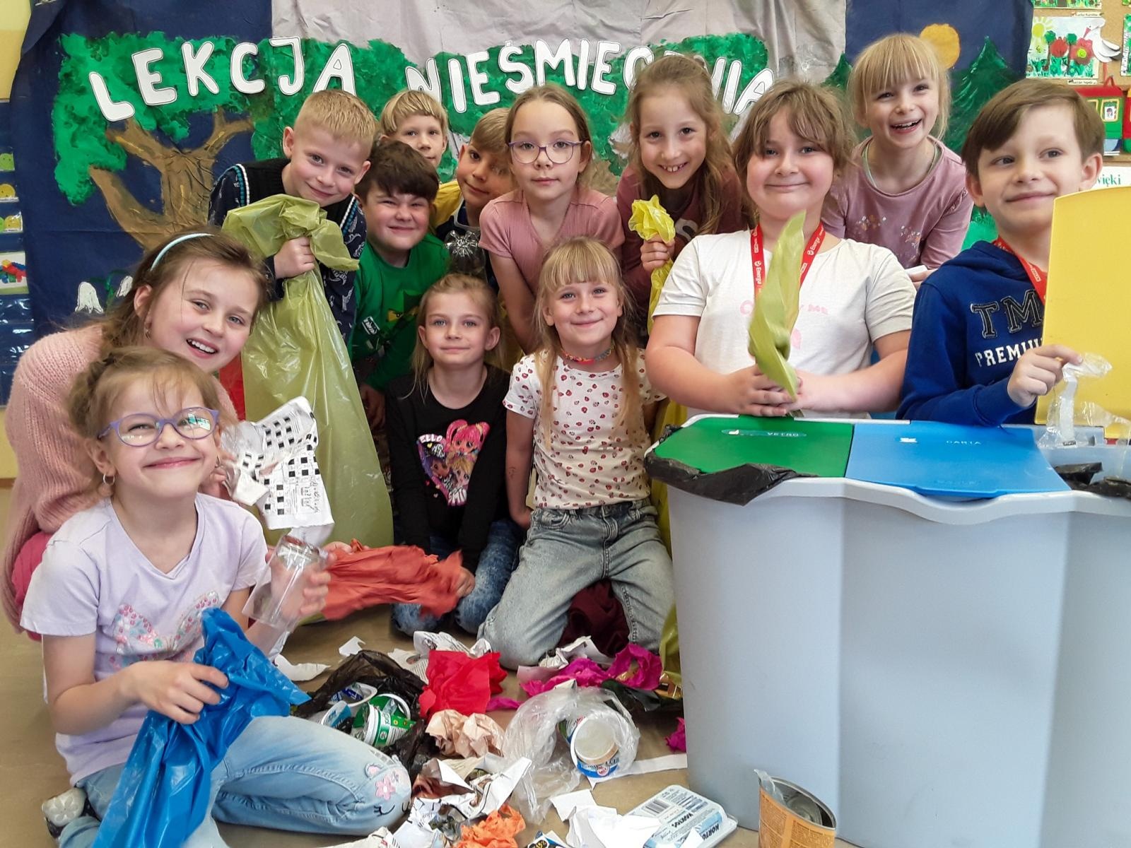 Zdjęcie w galerii na portalu naszraciborz.pl: Wszyscy mamy do odrobienia osobistą Lekcję Nieśmiecenia! wiadomości z regionu