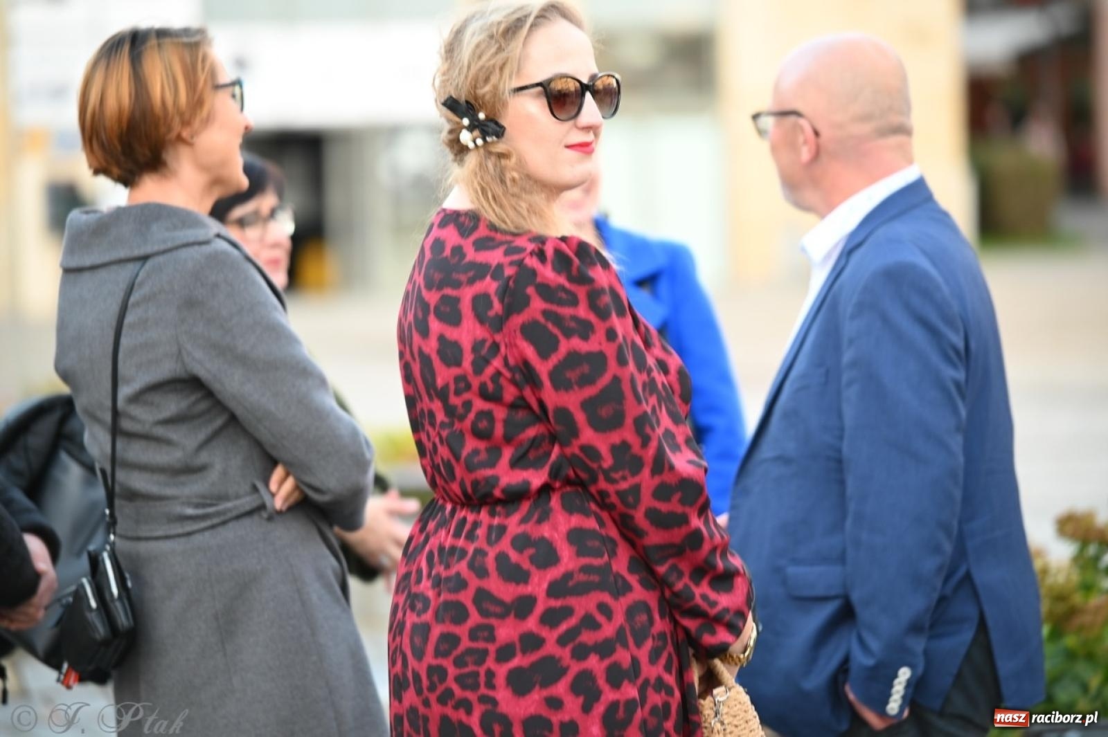 Zdjęcie w galerii na portalu naszraciborz.pl: Wystawa, tort i Bruce Lee. Kino Bałtyk świętuje 100-lecie  wiadomości z regionu