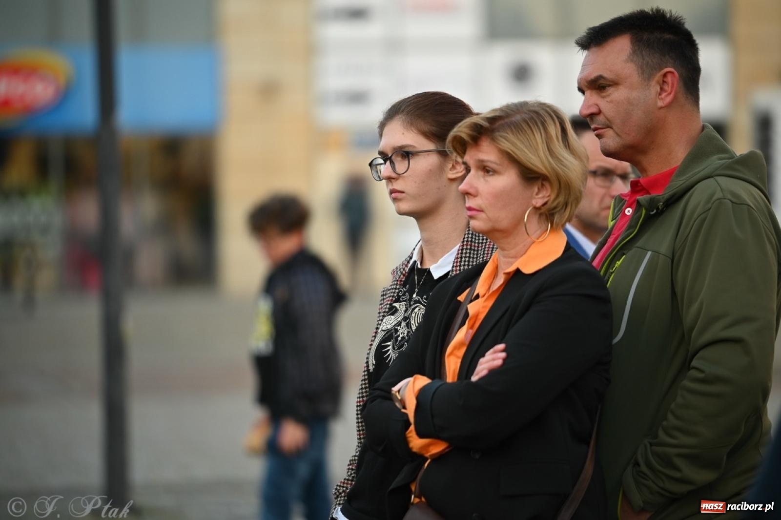 Zdjęcie w galerii na portalu naszraciborz.pl: Wystawa, tort i Bruce Lee. Kino Bałtyk świętuje 100-lecie  wiadomości z regionu
