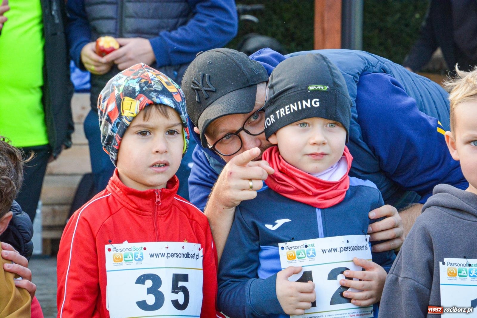 Zdjęcie w galerii na portalu naszraciborz.pl: Rywalizacja i rekreacja. Rodzinny piknik biegowy w Pietrowicach Wielkich wiadomości z regionu
