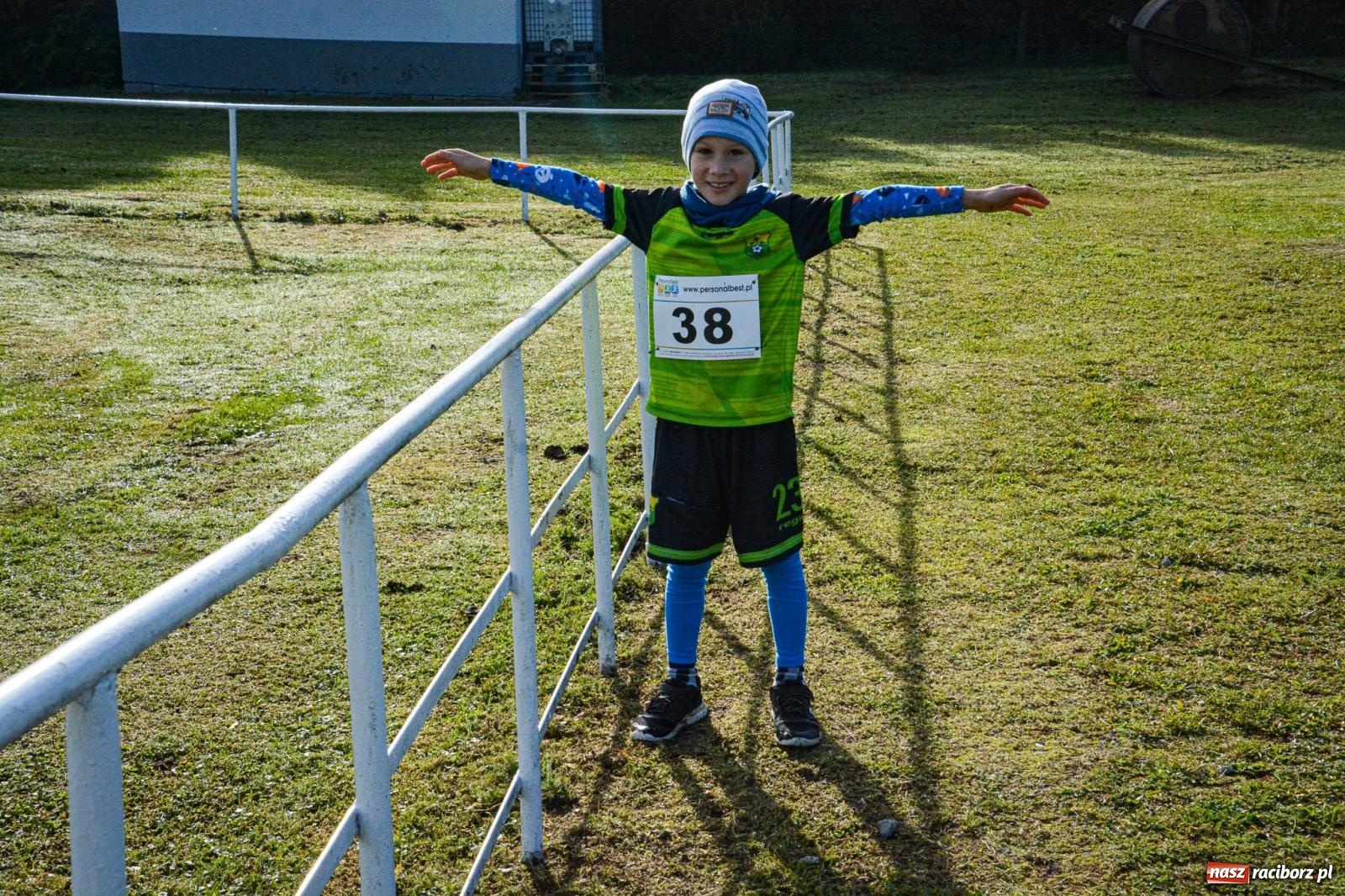 Zdjęcie w galerii na portalu naszraciborz.pl: Rywalizacja i rekreacja. Rodzinny piknik biegowy w Pietrowicach Wielkich wiadomości z regionu