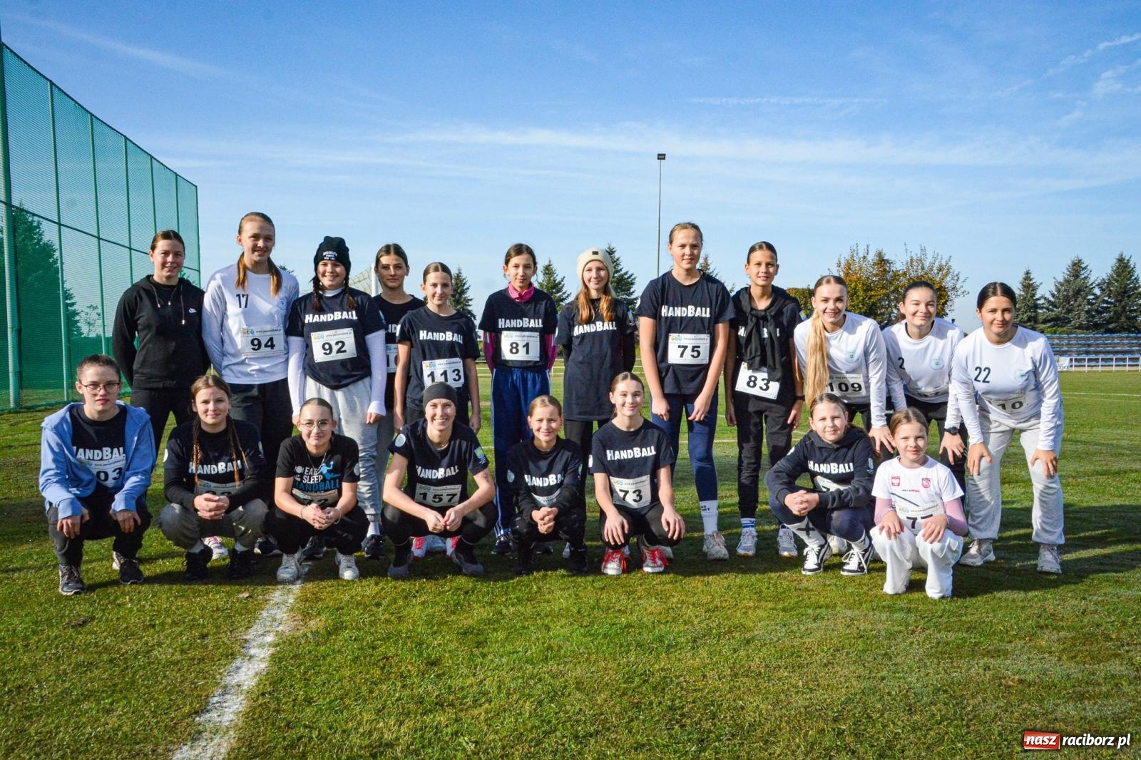 Zdjęcie w galerii na portalu naszraciborz.pl: Rywalizacja i rekreacja. Rodzinny piknik biegowy w Pietrowicach Wielkich wiadomości z regionu