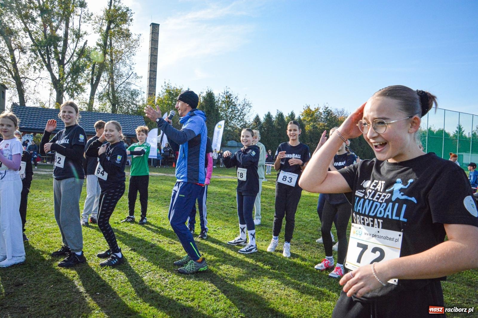 Zdjęcie w galerii na portalu naszraciborz.pl: Rywalizacja i rekreacja. Rodzinny piknik biegowy w Pietrowicach Wielkich wiadomości z regionu
